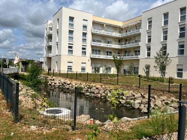 Domitys L'Orangerie Aparthotel Sens Exterior foto